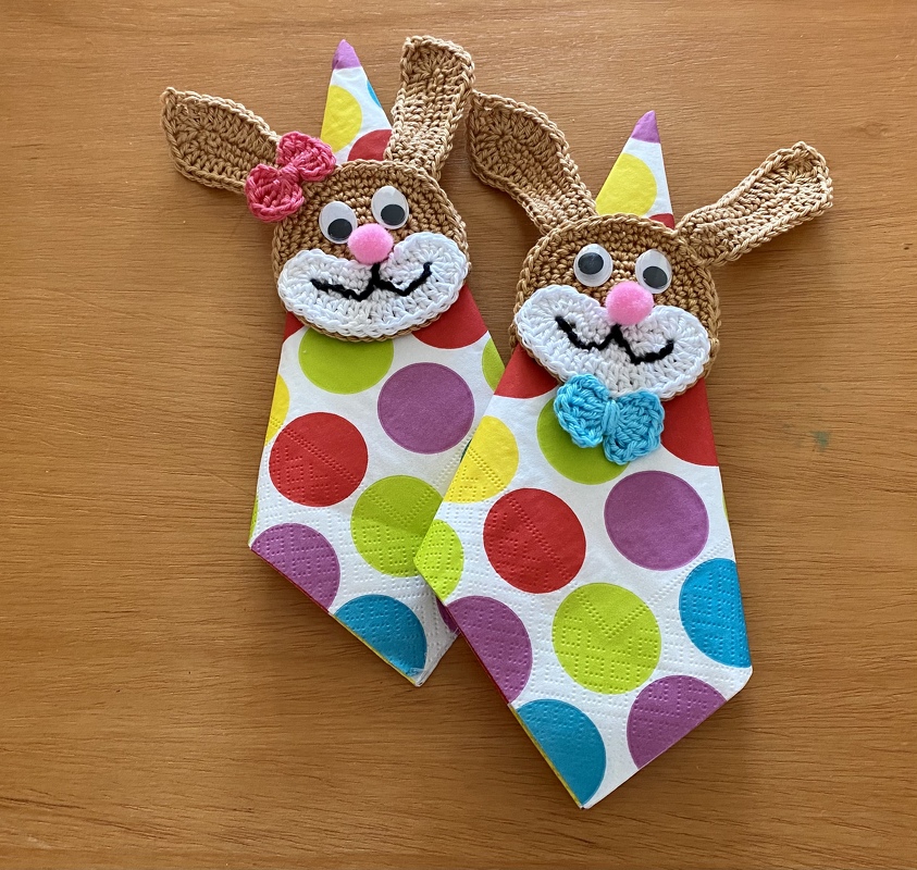 Häkelanleitung Serviettenhalter / Anhänger / Applikation Hase