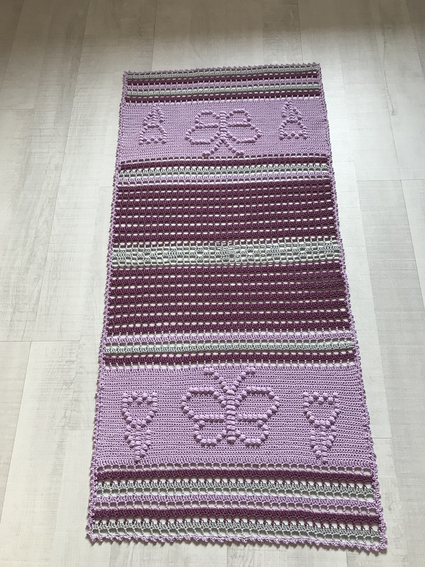 Häkeln / Tischläufer Schmetterling