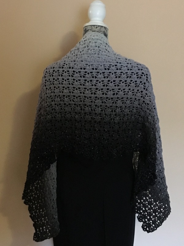 Häkelanleitung Tuch / Stola "Marry me"