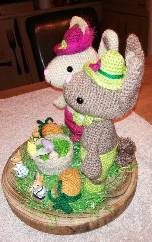 Bunnies Hugo and Hetti - Amigurumi Crochet Pattern