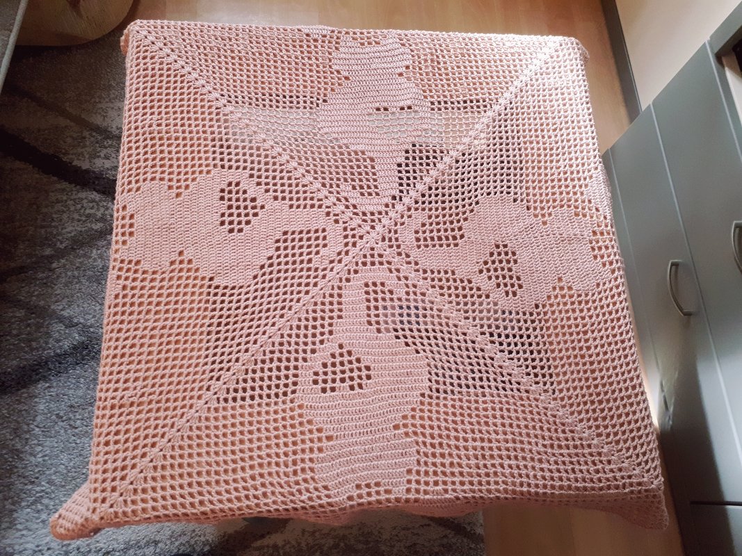 Häkelanleitung Mitteldecke "Katzenliebe"