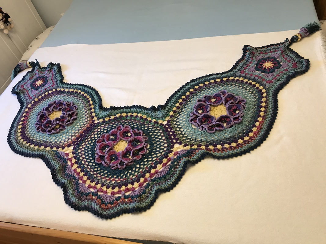 herrliches Tuch "Edeltraut"