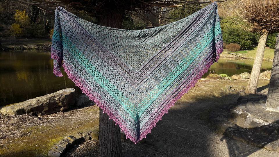 Häkelanleitung Tuch Thandi