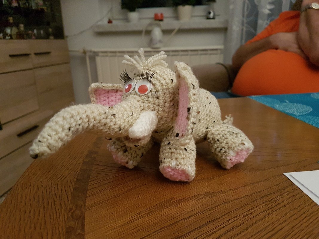 Häkelanleitung - Elefant amigurumi