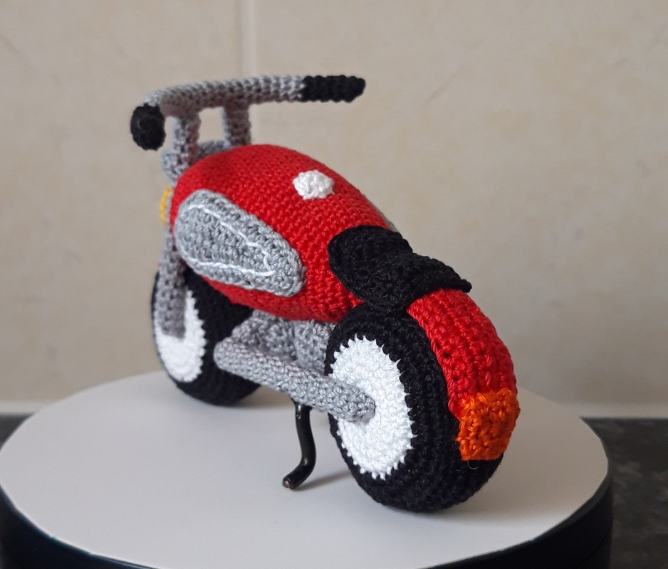 Motor bike "Hot Chopper"