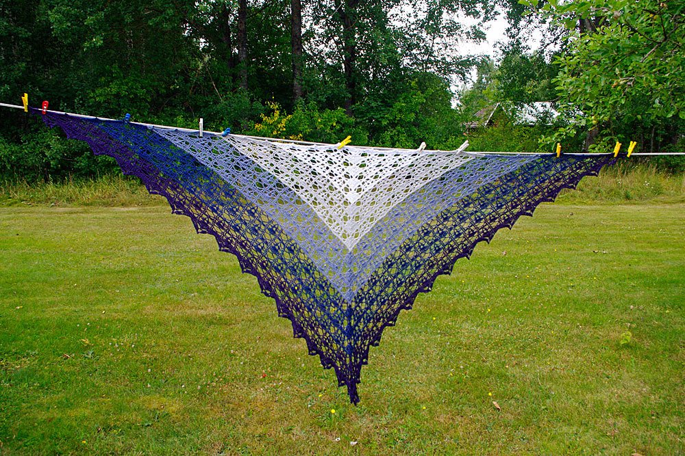 Aranuir Shawl