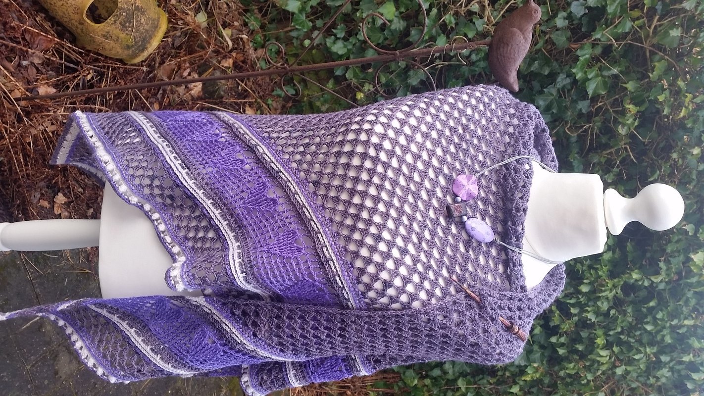 Hiartnmadl - Ein Tuch mit Herz