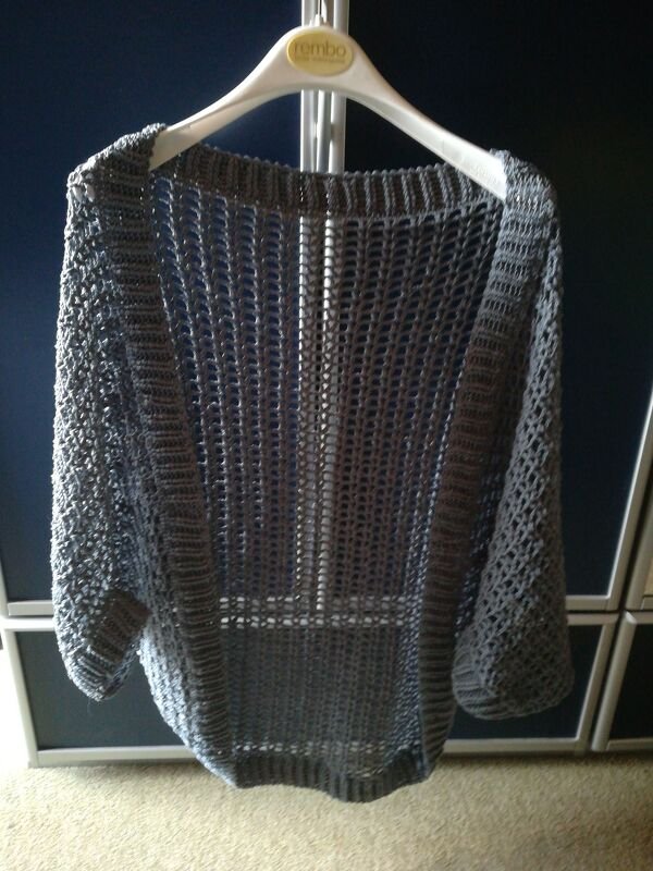 Seelenwärmer, Jacke, Cardigan "kleine Auszeit" - Häkelanleitung