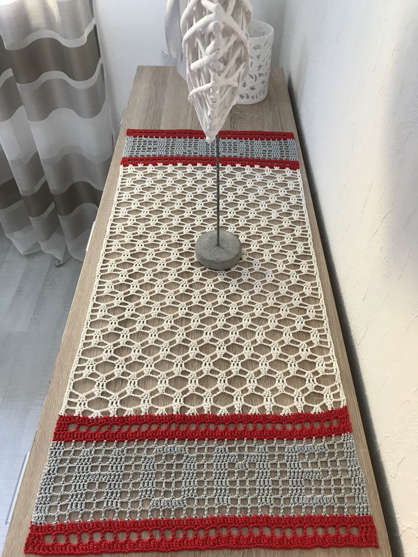 Häkeln / Tischläufer / "der Allrounder" / Größe individualisierbar