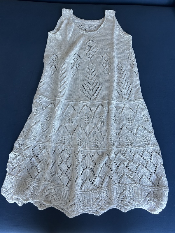 Strickanleitung Maxikleid Aya