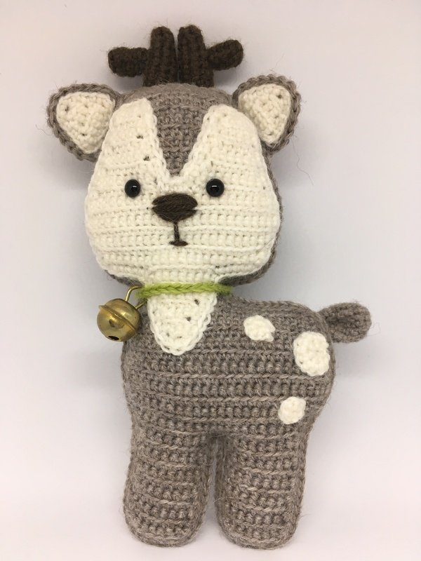 Niedliche Rehe häkeln