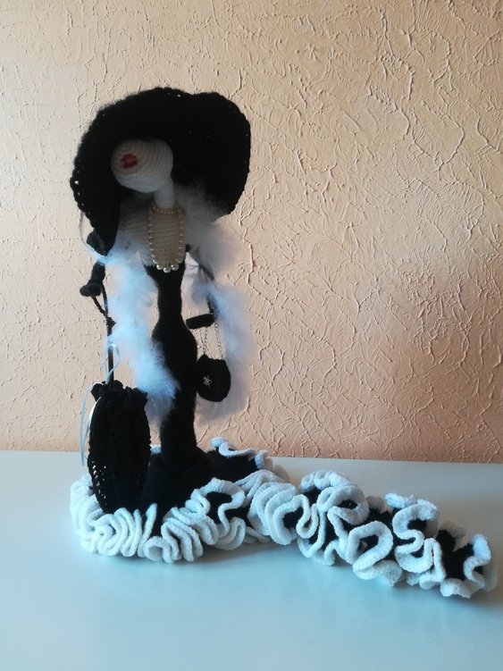 032 Crochet Pattern - Lady Figurine - Doll with wire frame Amigurumi PDF file by Pertseva CP