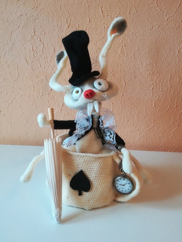 111 Crochet pattern - White Rabbit - Amigurumi PDF file by Pertseva CP