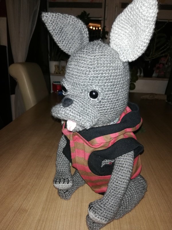 Häkelanleitung für Gabis französische Bulldogge Filou, ca. 45 cm groß