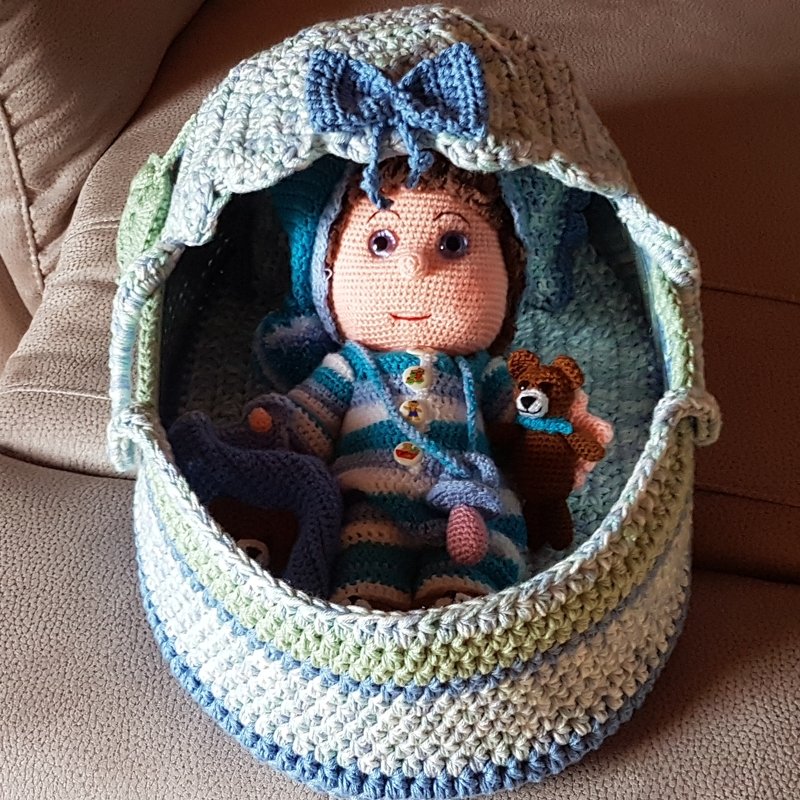 Häkelanleitung Puppentragetasche mit Babydecke &amp; Kissen