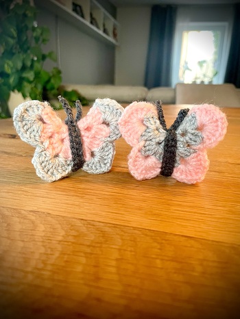 Geht schnell und einfach zu häkeln ❤️
#häkeln #Schmetterling