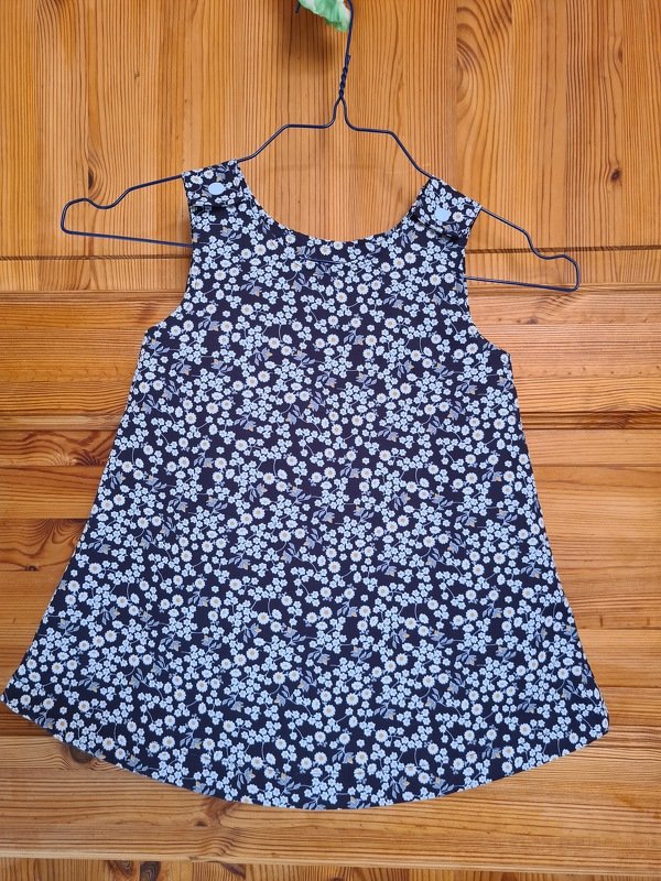 Girls Pinafore Dress Sewing Pattern eBook sizes 9m-12y.