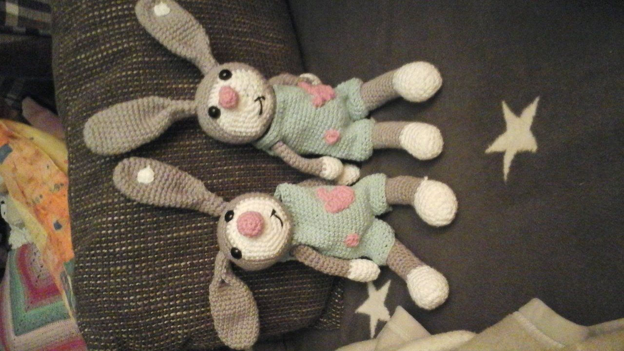 Häkelanleitung "Oppel" - Hase mit Anzug