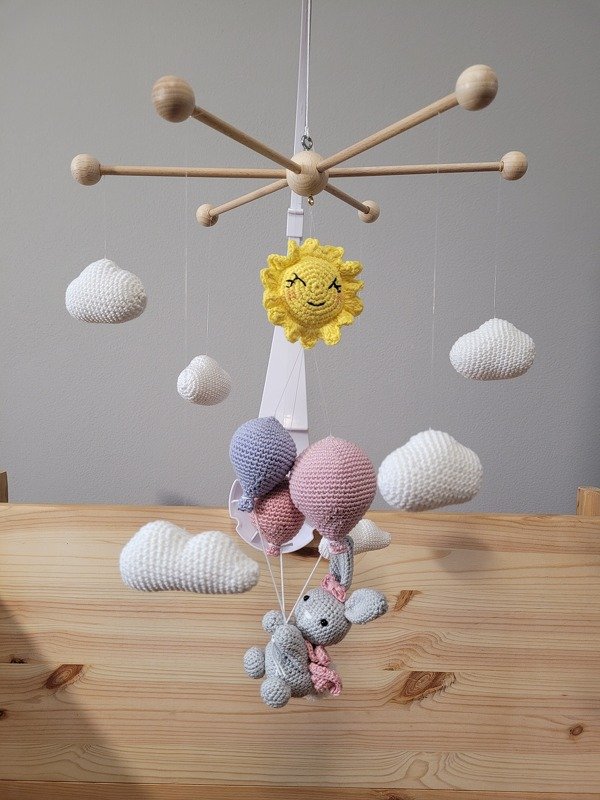 Häkelanleitung Babymobile &quot;Dream&quot; mit Hase, Ballons und Wolken