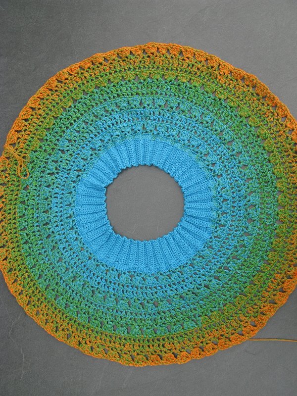 Häkelanleitung Rock &quot;Blütenzauber&quot;