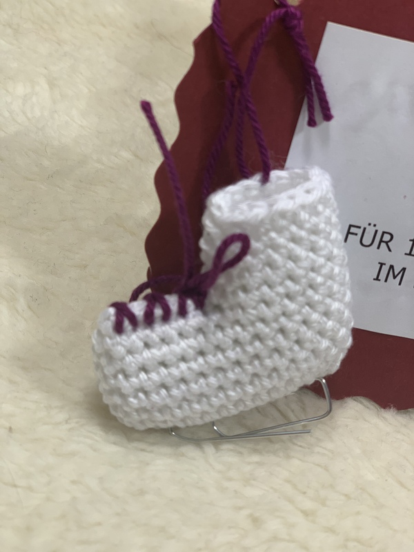 Häkelanleitung Schlittschuh