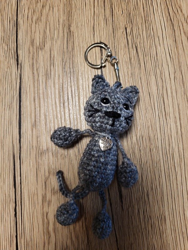 Häkelanleitung - Taschenbaumler Katze Kleo