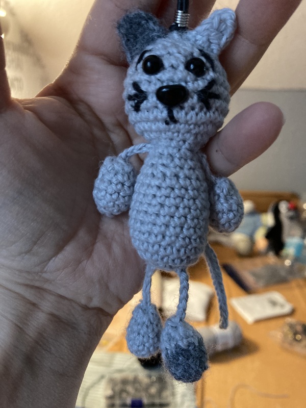 Häkelanleitung - Taschenbaumler Katze Kleo