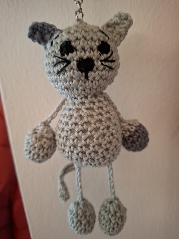 Häkelanleitung - Taschenbaumler Katze Kleo