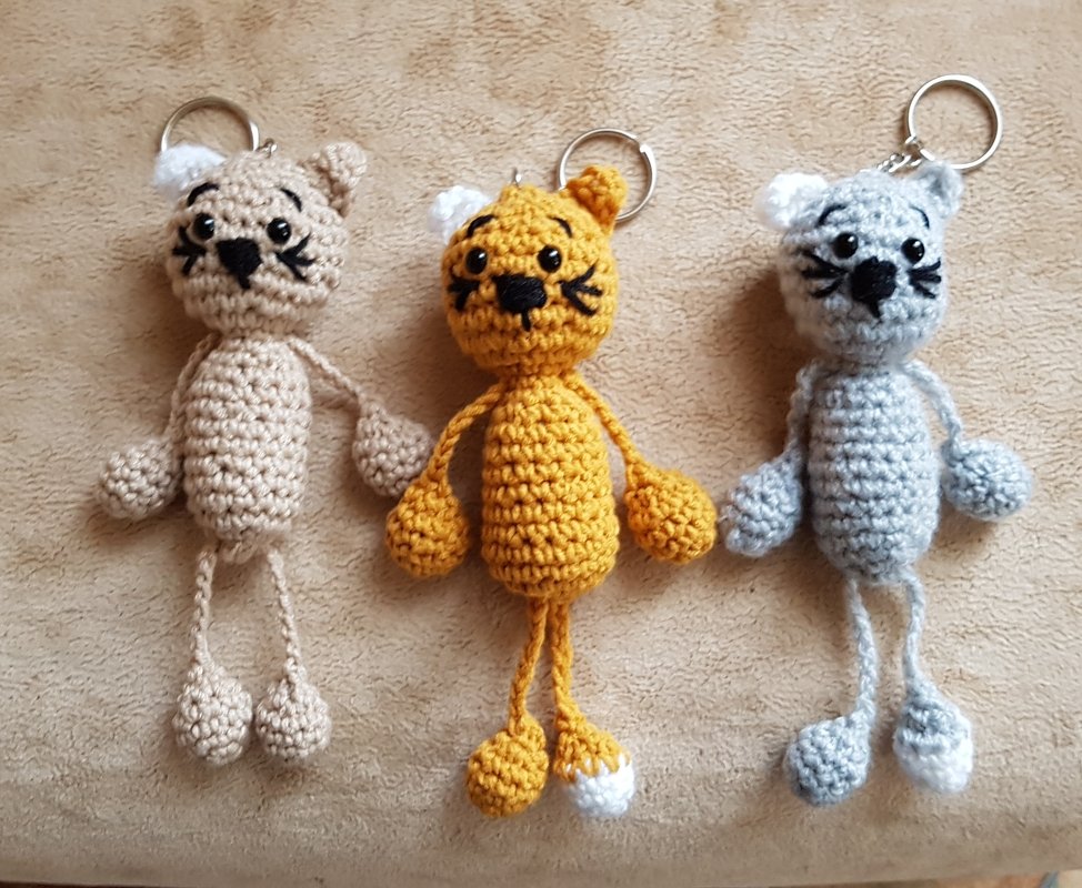 Häkelanleitung - Taschenbaumler Katze Kleo