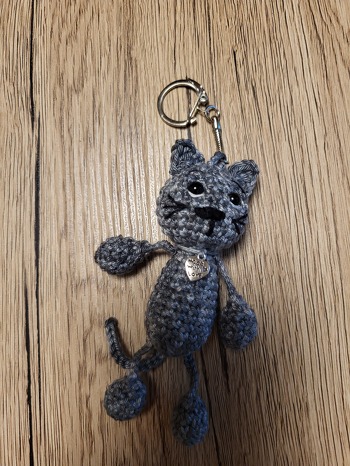 Sehr verständliche Anleitung.  Mit Fotos.  Für Anfänger sehr gut geeignet.  Danke dafür.