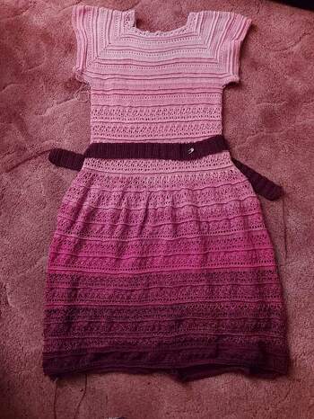 Nur  noch Fäden vernähen. 3200 Meter 3 fädig mit Nadel 3,5 für Größe 42/44. Anleitung war super verständlich und Anfängertauglich.