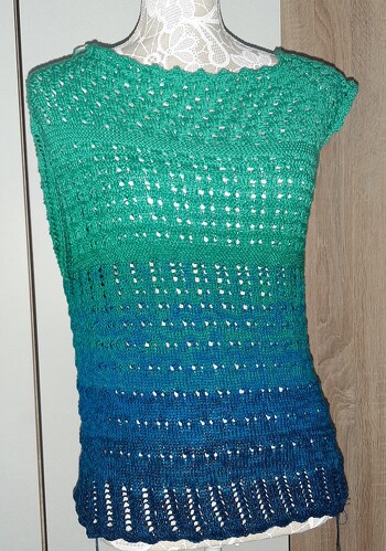 Jetzt hat sich meine Mutti auch so ein Shirt gewünscht... und ihr ausgesuchter Bobbel. Sie freut sich bereits aufs Tragen.