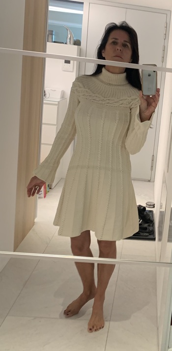 Ich habe mir statt dem Pullover ein Kleid gestrickt und habe schon sehr viele Komplimente bekommen! ☺️ DANKE für die tolle Anleitung und die prompte Antwort auf meine Frage! Ganz toll!!! 👏