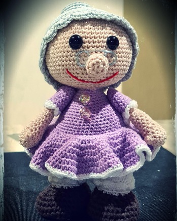 Tolle, verständliche Anleitung. Das Endergebnis war ein Abschiedsgeschenk,welches der Beschenkten viel Freude gemacht hat 🙂