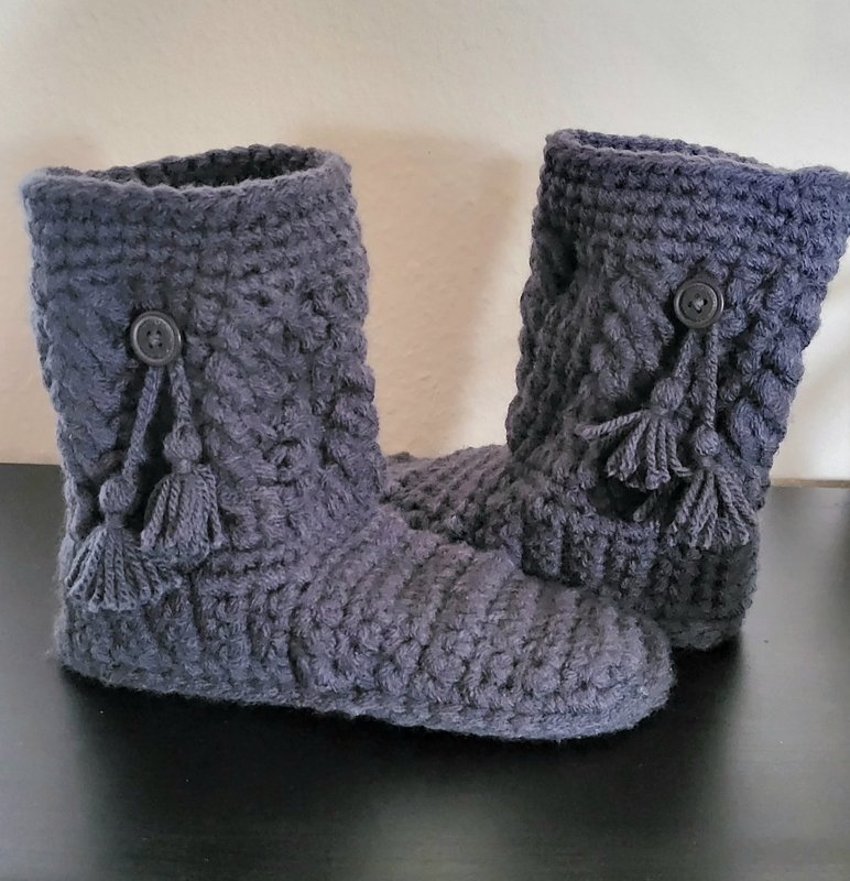 Cute as a button Häkelboots Anleitung 