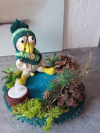 Habe mir zur Ente eine kleine Geschichte gehäkelt. Die Ente ist niedlich und leicht nachzuarbeiten