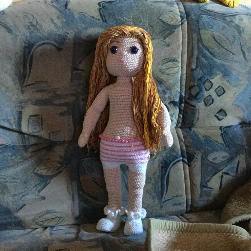 Häkelanleitung Amigurumi / Puppe Mia im Weihnachts-Elfen Outfit / Weihnachten