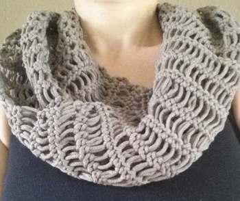 Da mir diese Anleitung so gut gefällt hab ich den Loop gleich in mehreren Farben gehäkelt