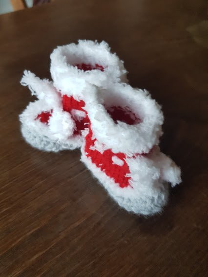 Häkel- und Strickanleitung Babyschuhe "Nikolausi"