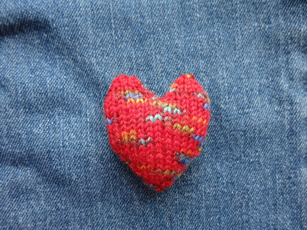 gratis Puppe Lola, ca. 30 cm, Häkelanleitung für Anfänger 