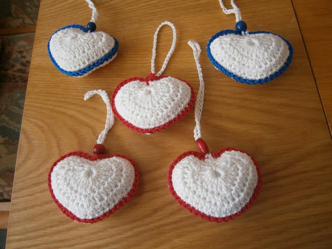 Valentinsherz / Dekoherz 3D - Kostenlose Häkelanleitung