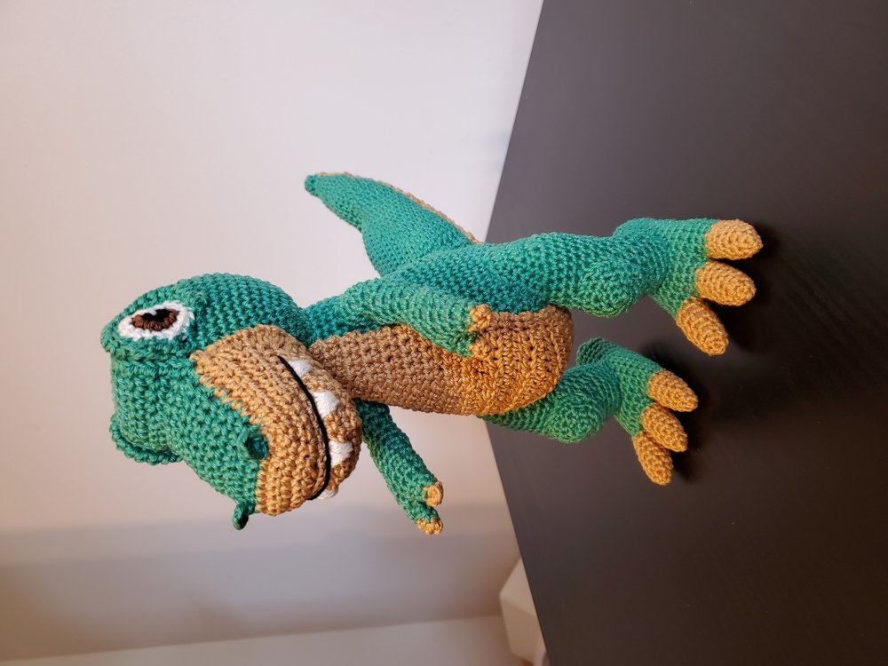 T- Rex crochet pattern, english version
