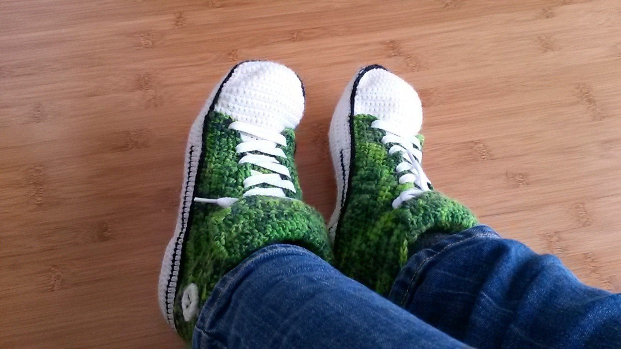 Häkelanleitung Hausschuhe, Turnschuhe Gr. 36/37, 38/39, 40/41, 42/43, 44/45