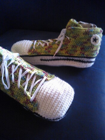 tolle Geschenkidee, habe sie schon zweimal gemacht und verschenkt und jedes Mal viele AAAhhhs und OOOOhhhs geerntet :D