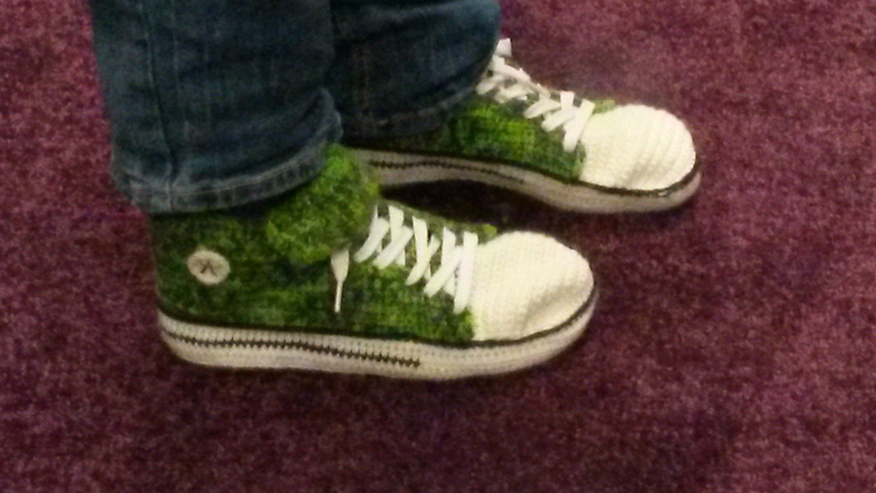 Häkelanleitung Hausschuhe, Turnschuhe Gr. 36/37, 38/39, 40/41, 42/43, 44/45