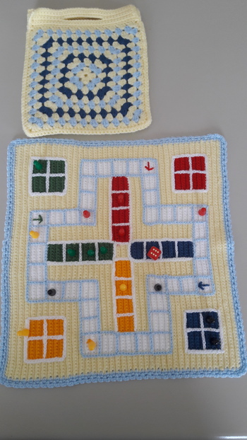 Tolle Anleitung. War für ein Geburtstagsgeschenk. Etwas zeitaufwändig, aber hat sich gut arbeiten lassen.