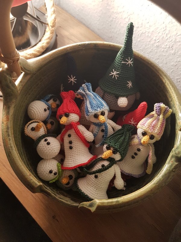 Häkelanleitung - Schlüsselanhänger Schneemann