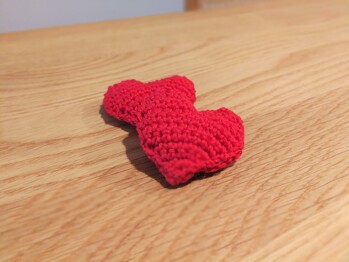 Super Anleitung, auch für Häkel Anfänger gut nachzuarbeiten. Netter Deko Artikel.