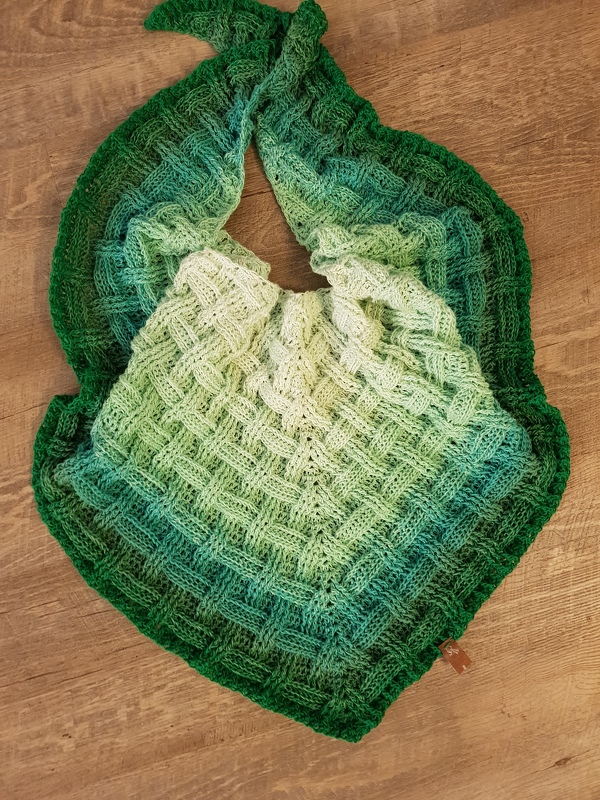 Häkelanleitung Tuch "Drunter und Drüber" - neu - jetzt mit zwei Tuchformen