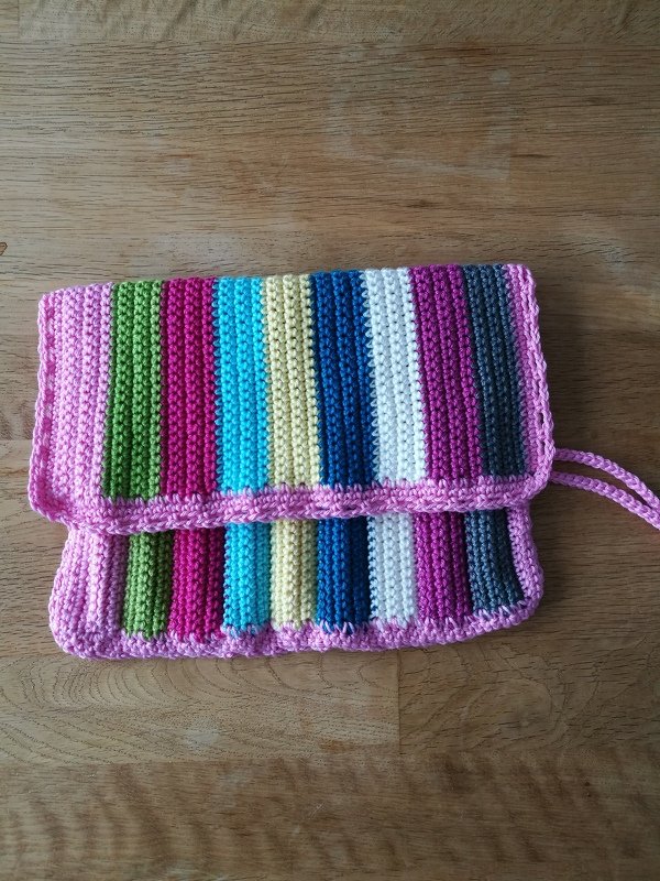 Stifte-Rolle - Häkelanleitung